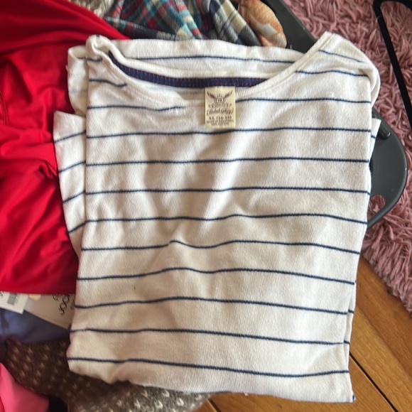 WHOLESALE: 10 items for $60! - Picture 4 of 7